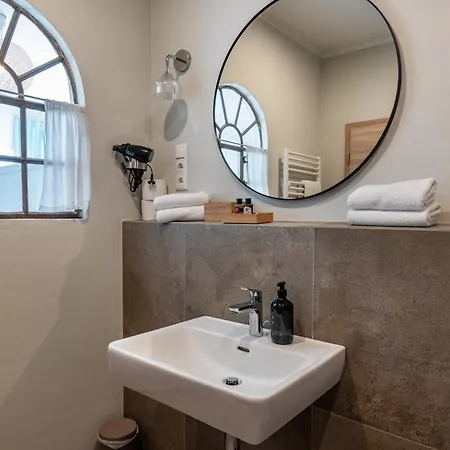 Apartment Drei